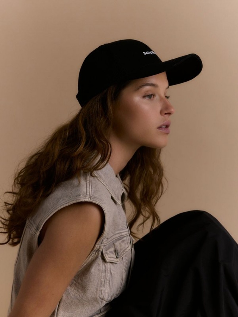 Reserved Bucket Caps Dames Zwart | GNDWM-3016